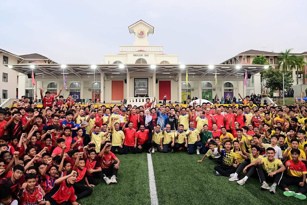 Read more about the article Perlawanan Persahabatan Bola Sepak Ketua Setiausaha Kementerian Pendidikan Malaysia dan Ketua Pengarah Pendidikan Malaysia