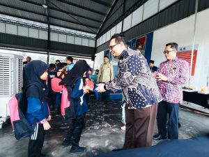 Read more about the article Majlis Serahan Pek Kembali Ke Sekolah (BTS) Marrybrown Tahun 2026