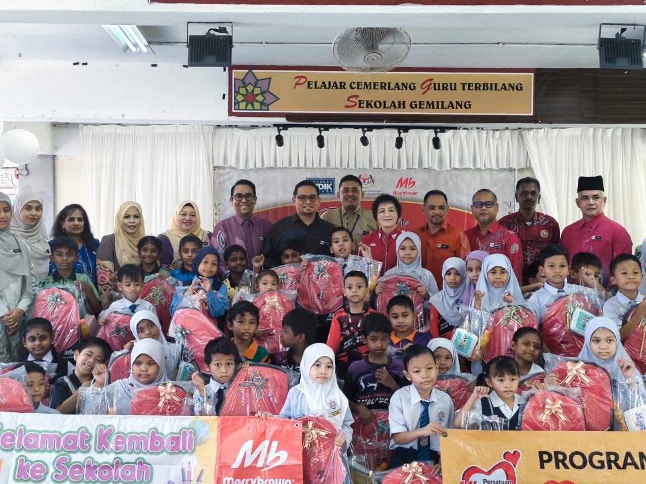 You are currently viewing Program Inisiatif Peduli Insan Bersama Marrybrown Malaysia